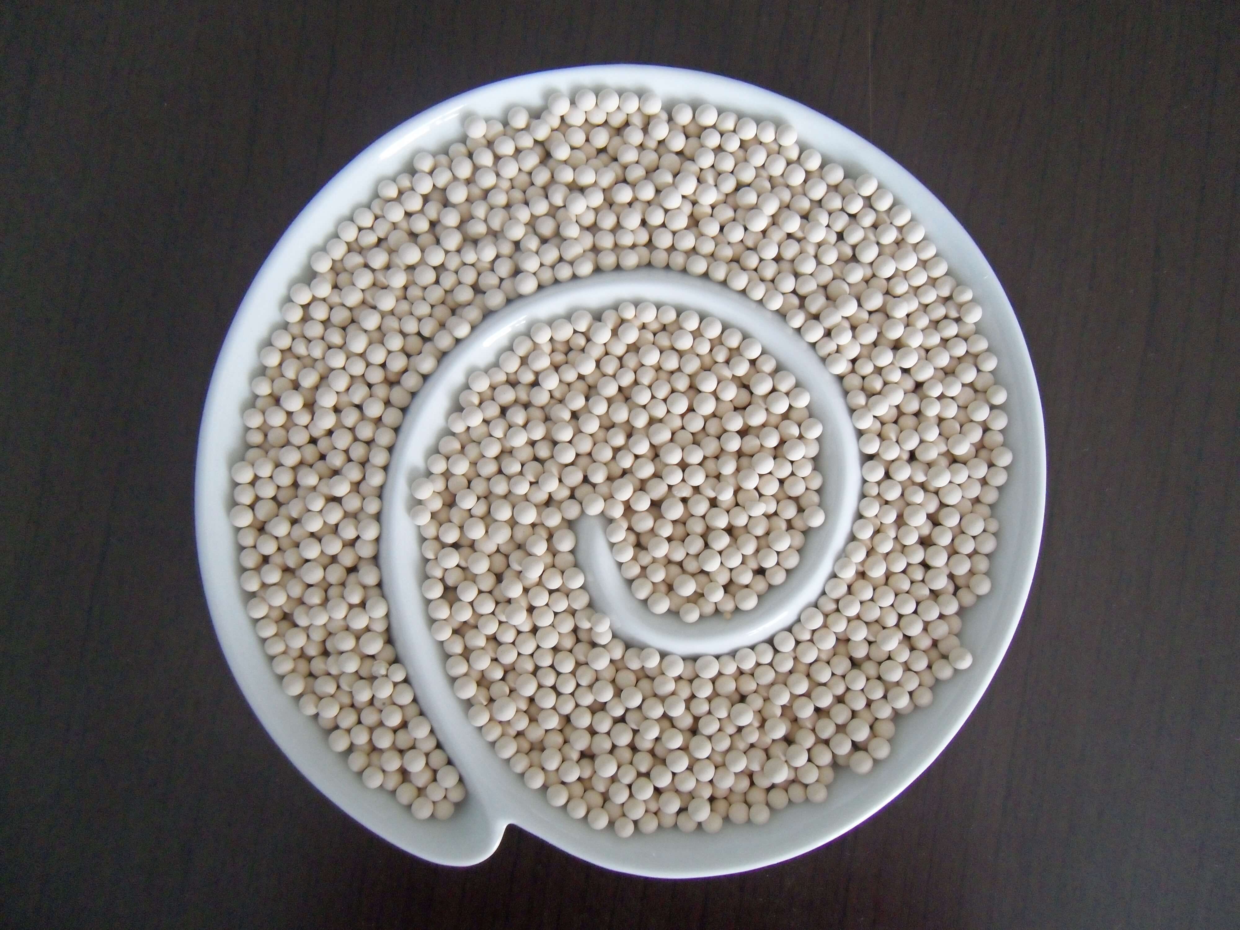 13X molecular sieve